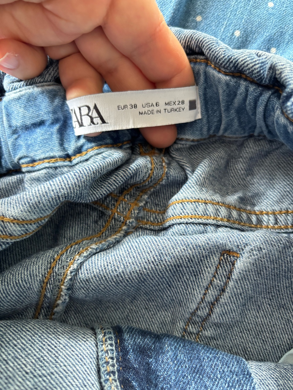 Zara High-Waisted Blue Paperbag Jeans - Picture 5 of 9
